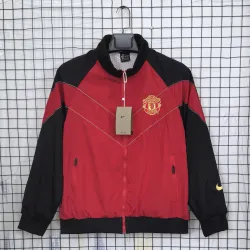 Manchester United 2006/07 Retro Windbreaker Red - product photo US38.98 - Manchester United 2006/07 Retro Windbreaker Red