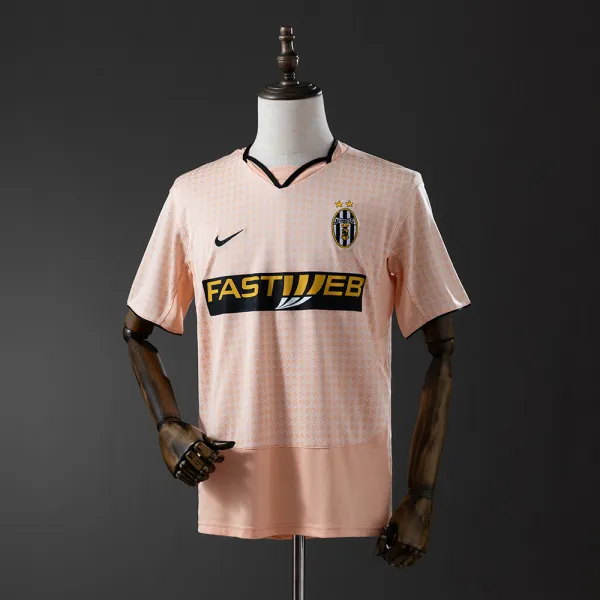 Camisola de futebol retro da Juventus 03/04 - Qualidade de grau A Vista detalhada