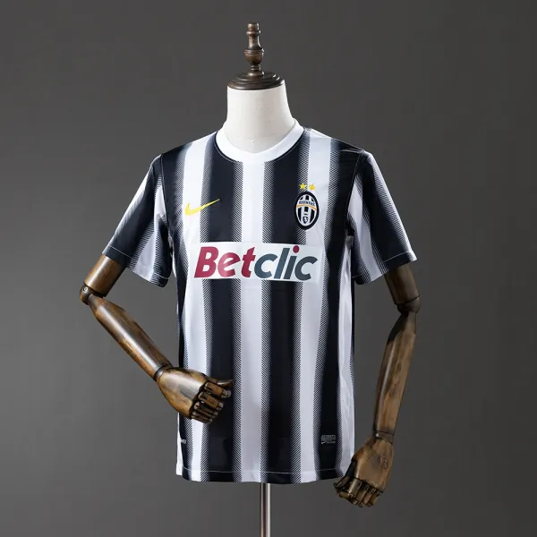 Juventus 11/12 Retro-Fußballtrikot - A-Grade Qualität Detail-Ansicht