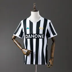 US20.99 - Juventus 1992/94 Home Soccer Jersey Retro