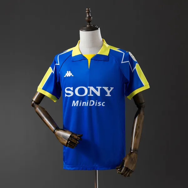 97/99 Juventus retro jersey - A-Grade Quality Detail View