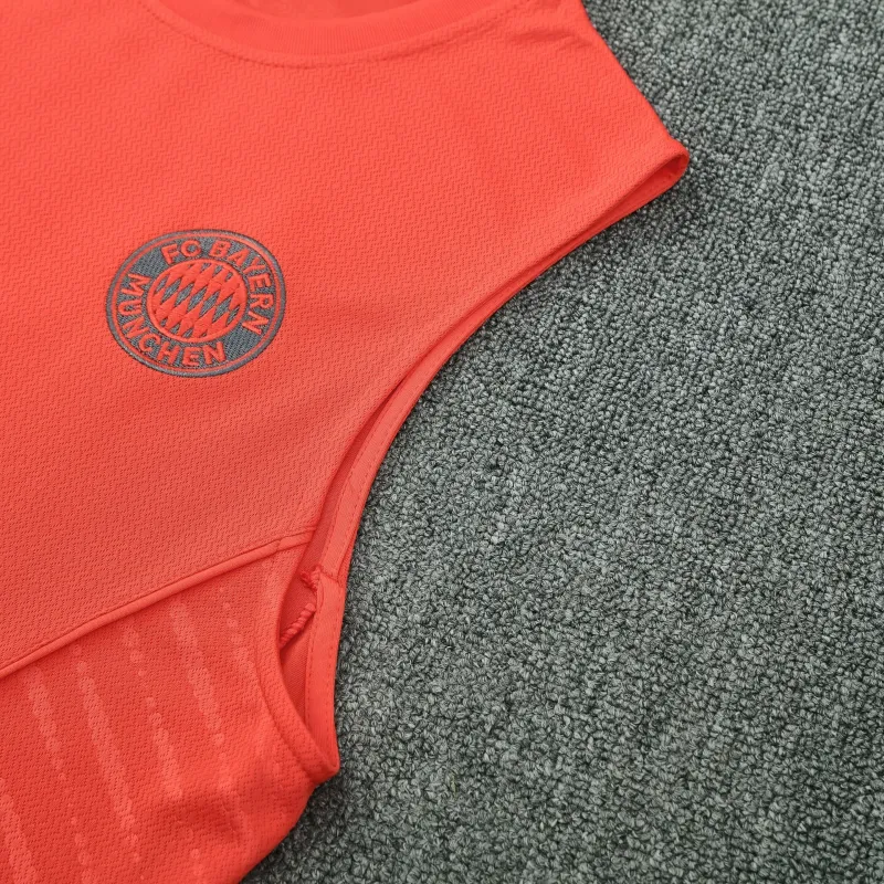 Equipo de entrenamiento sin mangas del Bayern de Múnich 2025/26 Rojo