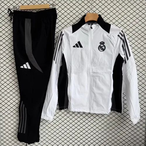 25/26 Giacche a vento Real Madrid con pantaloni
