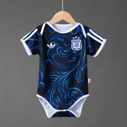 13,96 $ - Camiseta de bebé de la selección argentina para partidos fuera de casa 2026