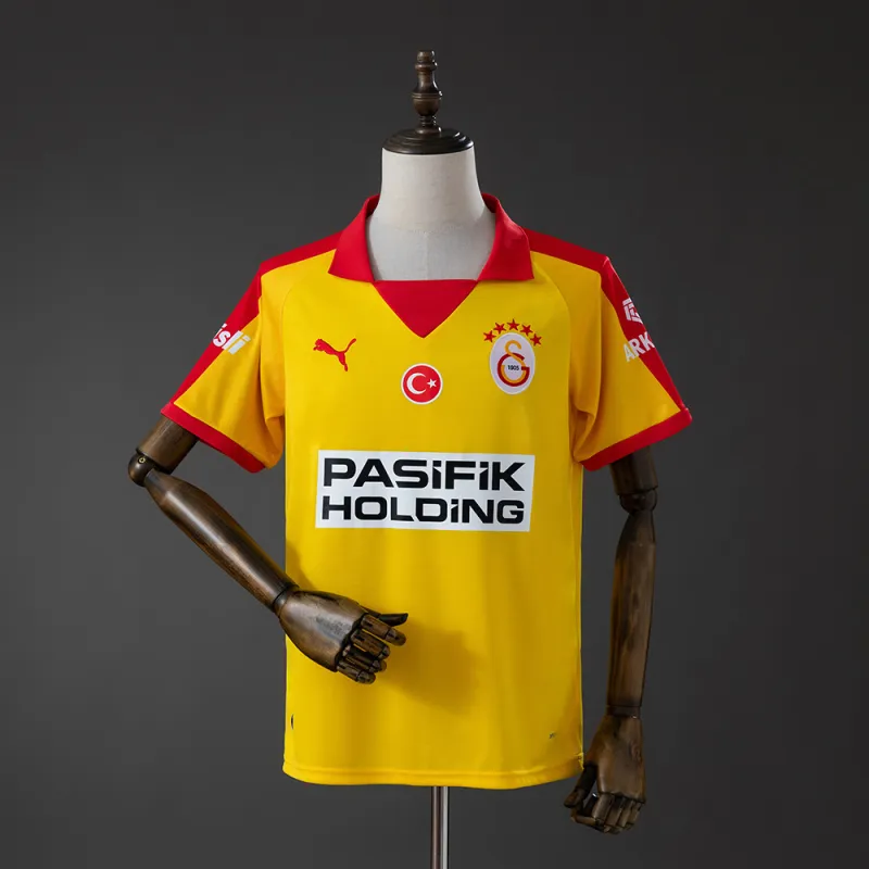 Galatasaray 2025/26 Retro Jersey Yellow Edition