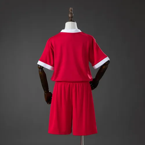 Camisa infantil retro do Liverpool da época 95/96