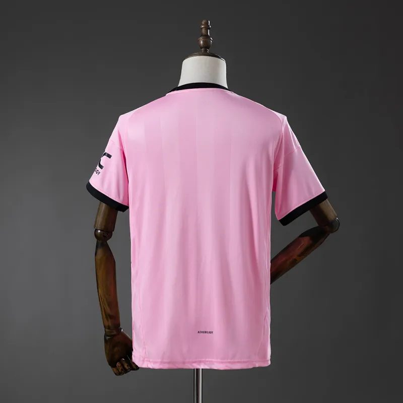 Manchester United 25/26 Third Away Goalkeeper Jersey