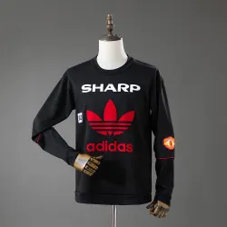 Manchester United Bringback 90/92 Sweatshirt - Black - product photo US16.99 - Manchester United Bringback 90/92 Sweatshirt - Black