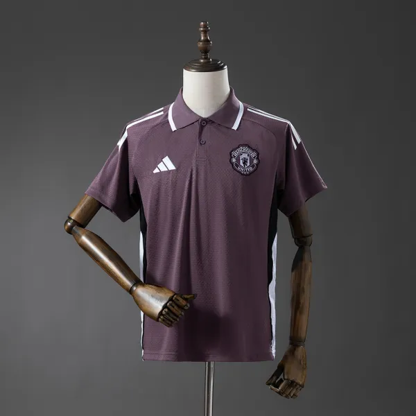 Manchester United 25/26 soccer polo - A-Grade Quality Detail View