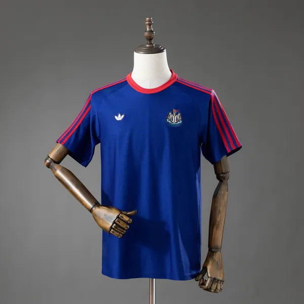 Maglietta "Newcastle United Terrace Icons" - Qualità di prima scelta - Vista dettagliata