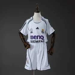 Real Madrid 06/07 Home Retro Kids Kit Jersey - product photo US20.98 - Real Madrid 06/07 Home Retro Kids Kit Jersey