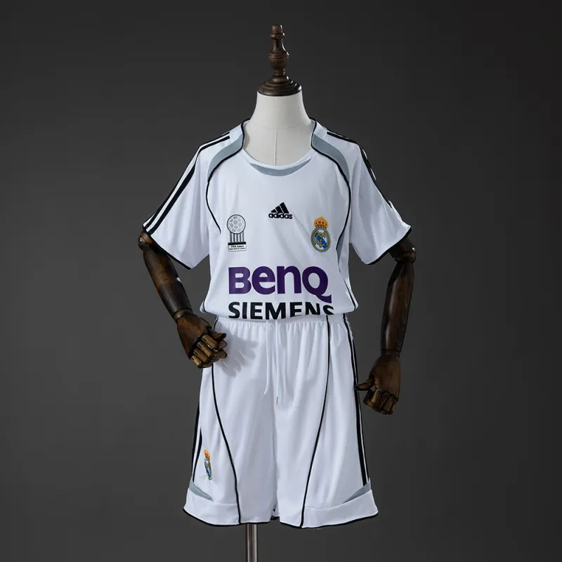Real Madrid 06/07 Home Retro Kids Kit Jersey