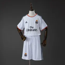 Real Madrid 13/14 Home Retro Kids Kit Jersey - foto do produto US20.98 - Real Madrid 13/14 Home Retro Kids Kit Jersey