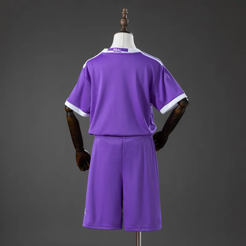 Maglia da bambino Real Madrid 16/17 in versione retrò da trasferta