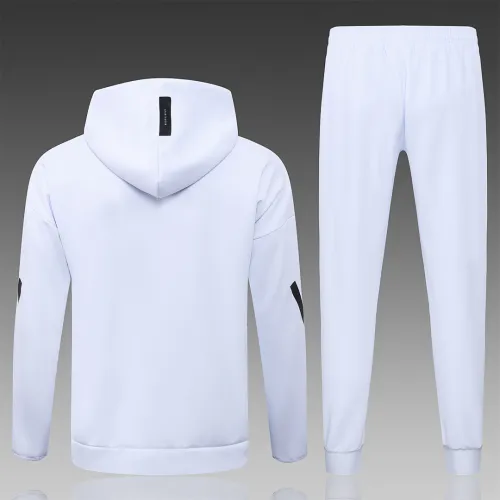 Real Madrid 2025/26 White Hoodie Suit