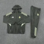 Real Madrid 2026/27 Windbreaker Training Suit Green