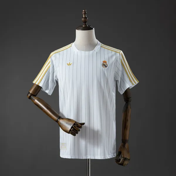 Real Madrid Terrace Icons T/Camisola de homem - Qualidade A Vista detalhada