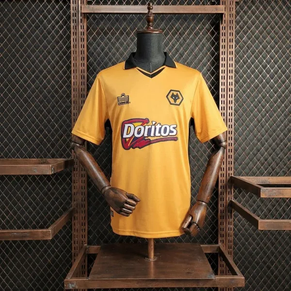 Wolves 02/04 Retro-Trikot - A-Grade Qualität Detailansicht