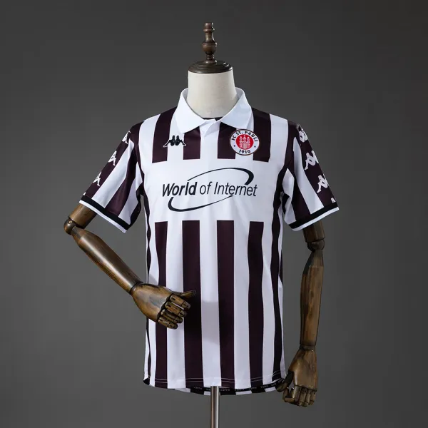 Camiseta retro del St. Pauli de la temporada 2000/01 - Calidad de primera categoría. Vista detallada