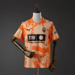 Jersey estilo retro do Valencia 2025/26