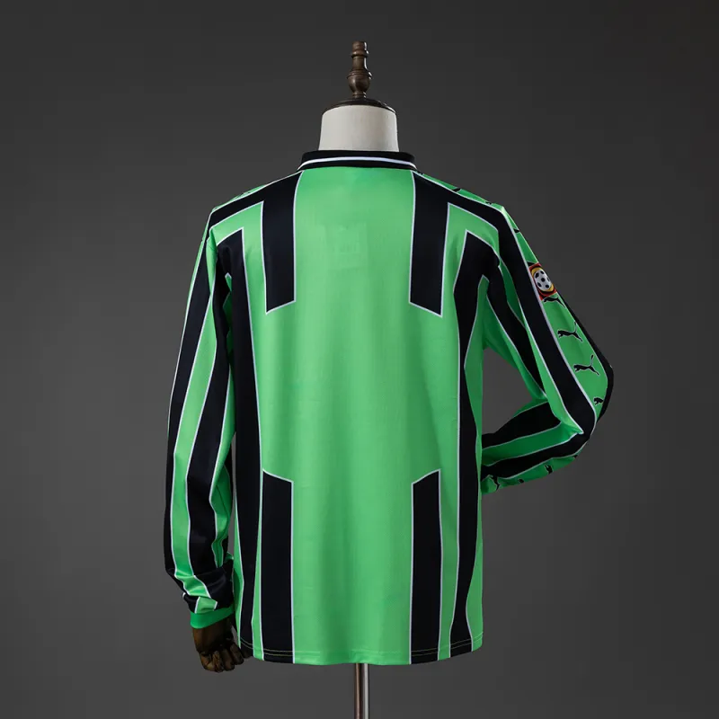 Wolfsburg 99/00 Away Retro Long Sleeve Jersey