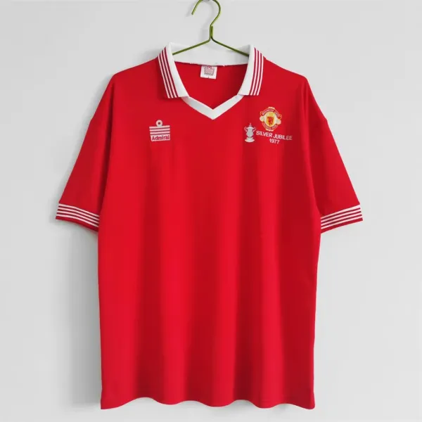 1977 Manchester United Jersey - A-Grade Quality Detail View