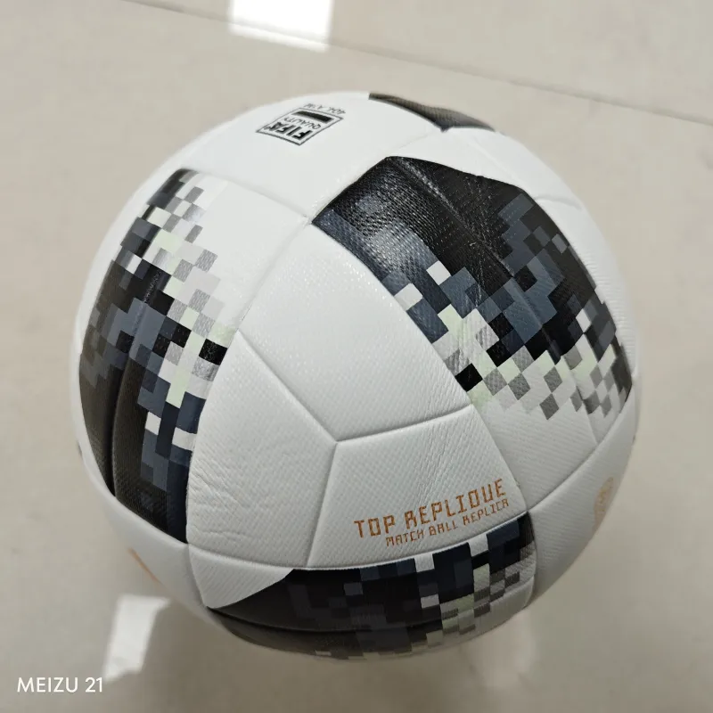 RARE 2018 Retro Adidas Telstar 18 FIFA World Cup Russia Official Match Ball Black
