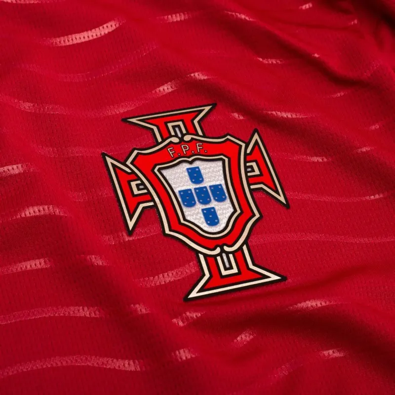 Maglia da casa di Cristiano Ronaldo per i Mondiali 2026 in Portogallo
