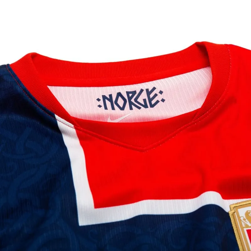 Maillot domicile de la Norvège pour la Coupe du monde 2026