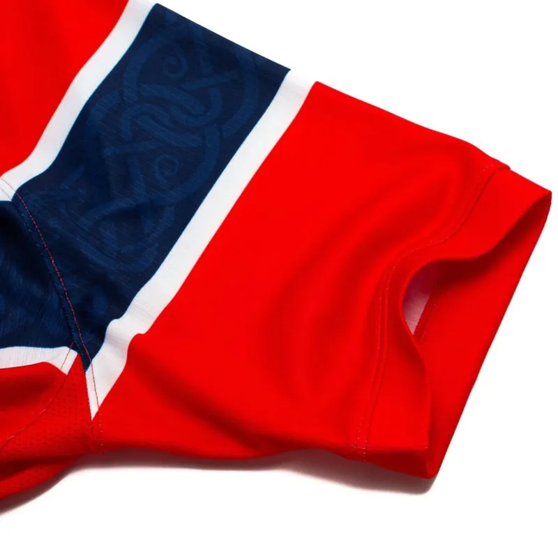 Maillot domicile de la Norvège pour la Coupe du monde 2026