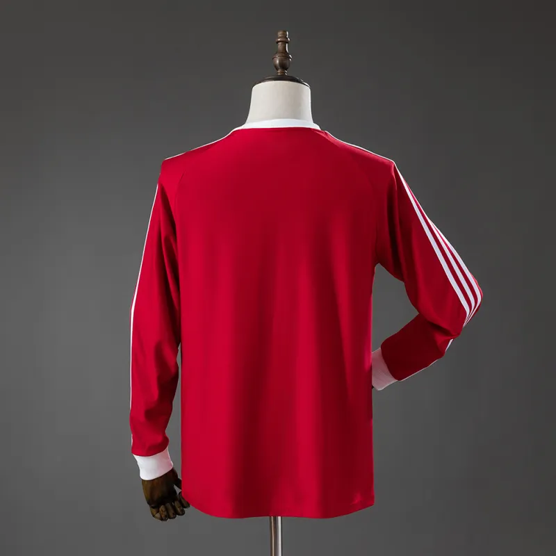 Manchester United Terrace Icons Long Sleeve T-Shirt Red