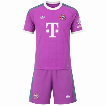 2026/27 Bayern Munich Goalkeeper Kids Kit