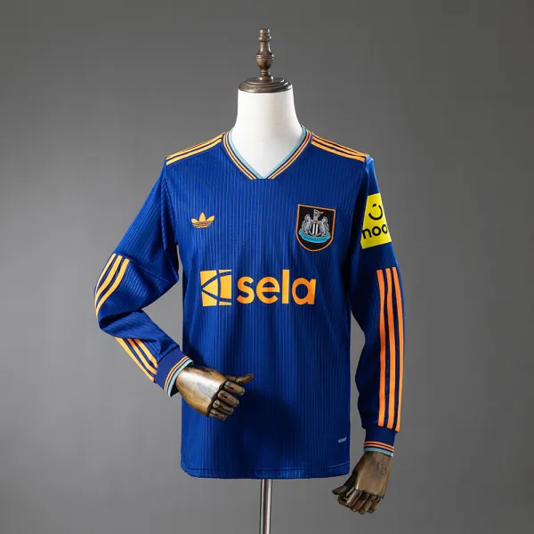 Newcastle United 25/26 long sleeve jersey football - A-Grade Quality Detail View