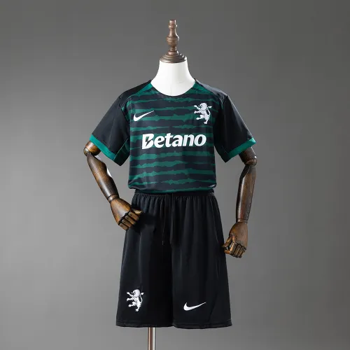 Sporting CP 25/26 Edición Especial Navidad Kit Jersey Niños