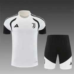 26/27 Juventus White Training Suit - product photo US23.98 - 26/27 Juventus White Training Suit