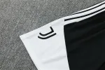 26/27 Juventus Weißer Trainingsanzug