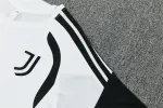 26/27 Juventus Weißer Trainingsanzug