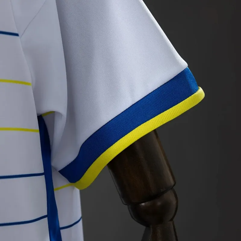Maillot domicile 26/27 de Leeds United
