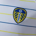 Maillot domicile 26/27 de Leeds United