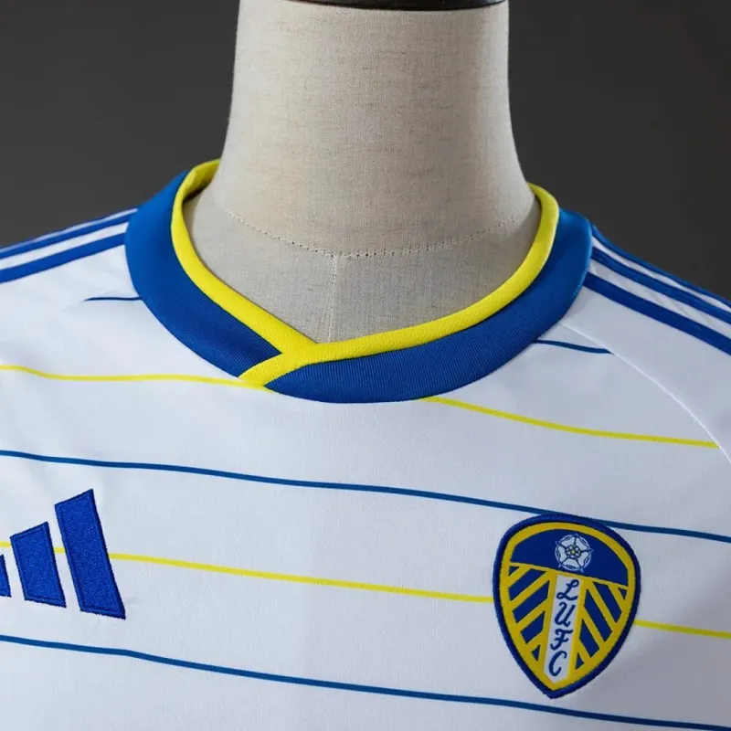 Maillot domicile 26/27 de Leeds United