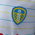 Camisa do Leeds United para a época 2026/27, versão para jogadores, para jogos em casa