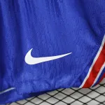 Calções do PSG para a época 2026/27, versão para jogadores, para jogos em casa