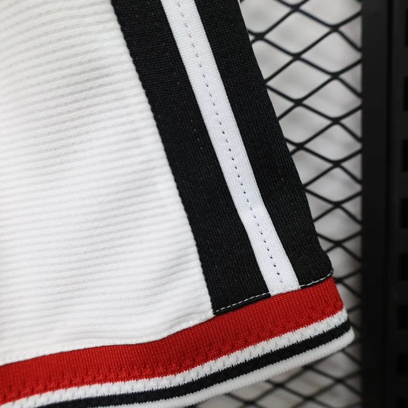 Manchester United Heim-Shorts 2026/27 in Weiß (Spieler-Version)