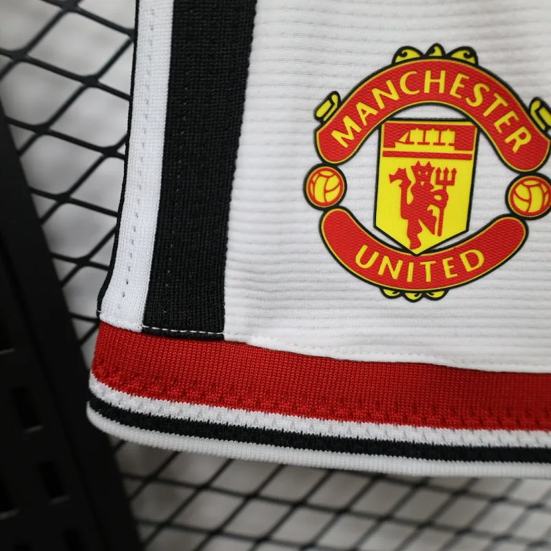 Manchester United Heim-Shorts 2026/27 in Weiß (Spieler-Version)