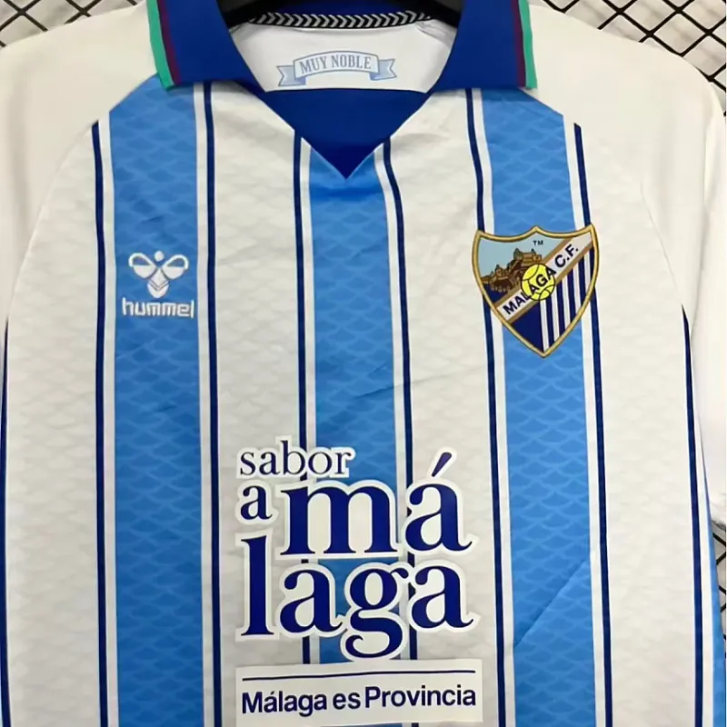 Camiseta local del Málaga 2026/27
