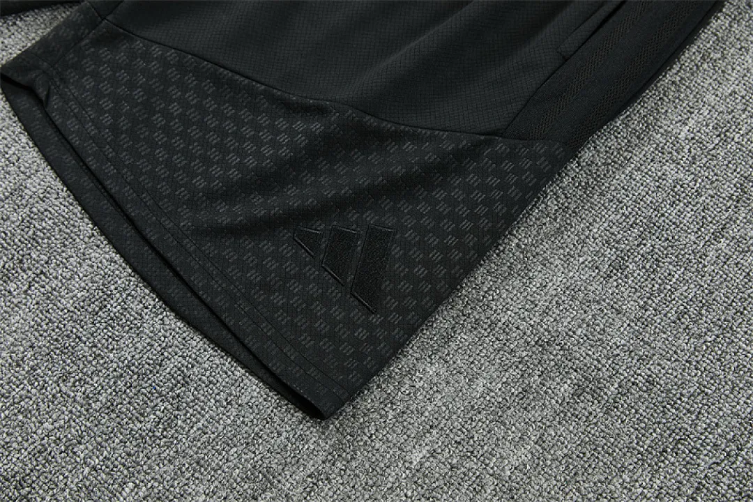 2026/27 Real Madrid All Black Training Suit