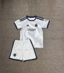 Ajax derde uittenue voor kinderen 2026/27 Ajax derde uittenue voor kinderen 2026/27