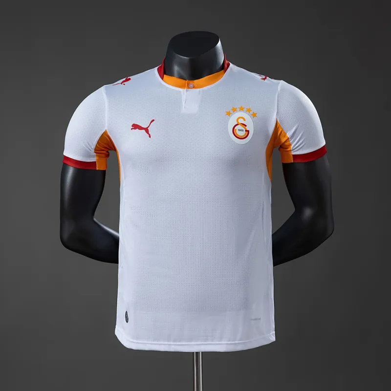 Maglia da trasferta del Galatasaray 26/27, versione da giocatore