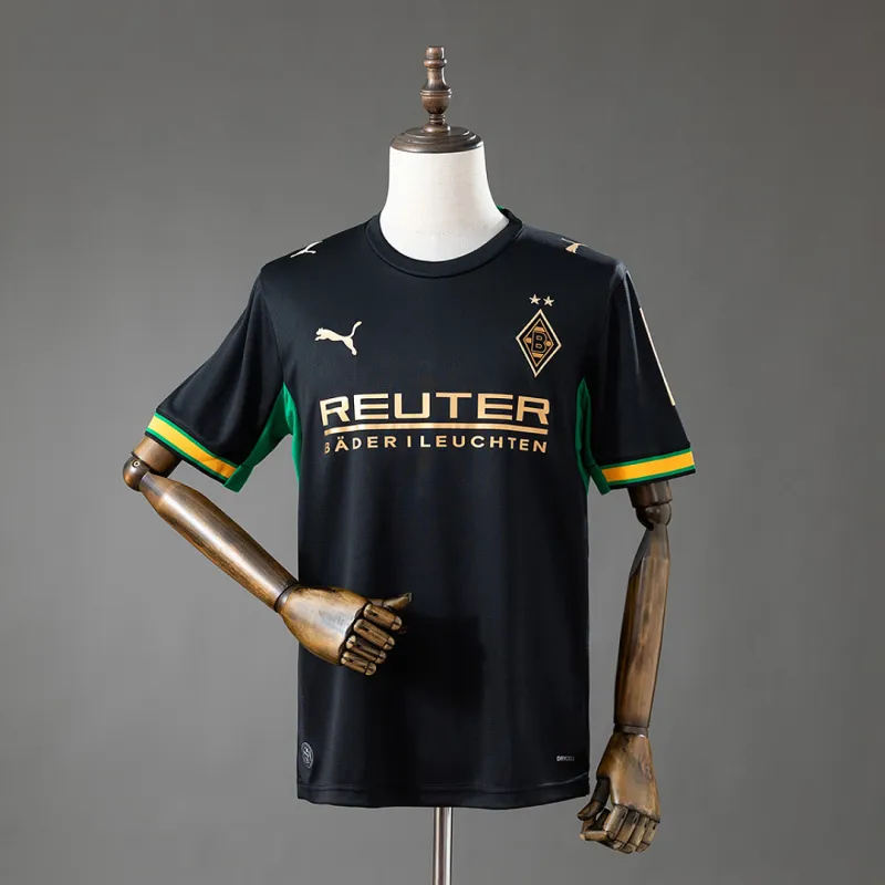 Camiseta de visitante del Borussia Mönchengladbach 26/27