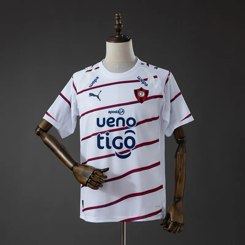 26/27 Cerro Porteño uittenue